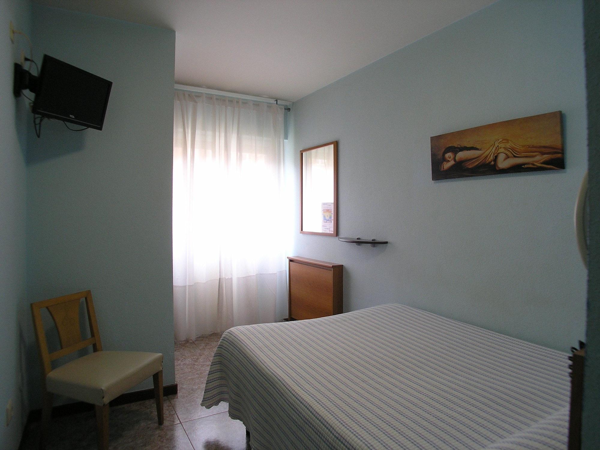 Hotel Iraipe Gorbea Auto Check-In à Vitoria-Gasteiz Extérieur photo